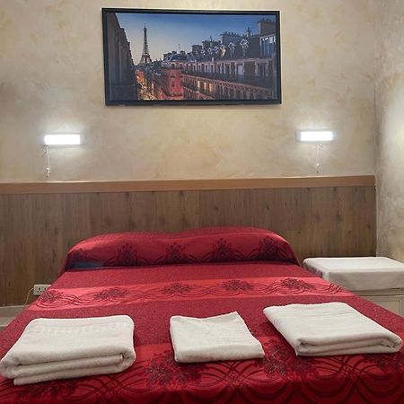 Termini Relex House Hotel Rome Exterior photo