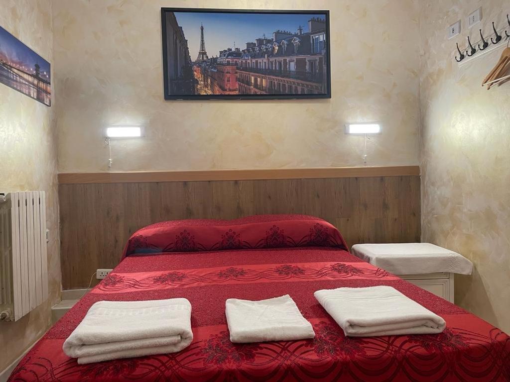 Termini Relex House Hotel Rome Exterior photo