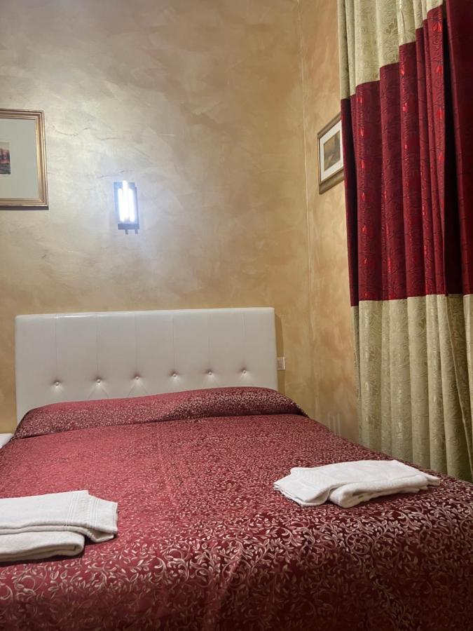 Termini Relex House Hotel Rome Exterior photo
