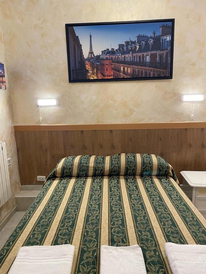 Termini Relex House Hotel Rome Exterior photo